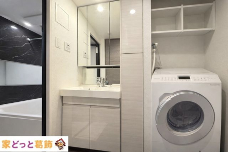 ���ʑ�E���ʏ� ���ʉ��ϑ�