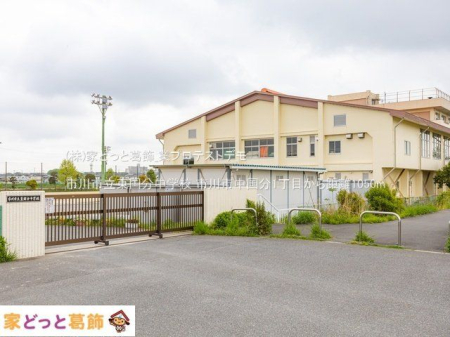 ���ӊ� �s��s�����������w�Z �B�e��(2022-04-26) 1050m