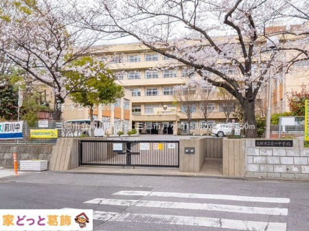 ���ӊ� �O���s���O�쒆�w�Z �B�e��(2021-03-25) 850m