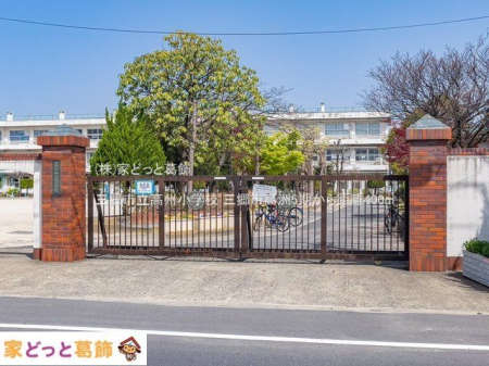 ���ӊ� �O���s�����B���w�Z �B�e��(2021-03-31) 400m