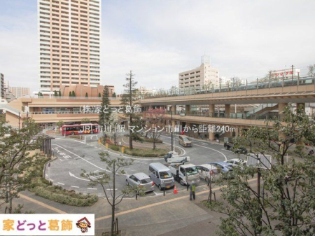 ���ӊ� JR�u�s��v�w �B�e��(2023-03-29) 240m