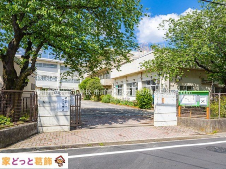 ���ӊ� �s��s����{���w�Z �B�e��(2022-05-03) 560m