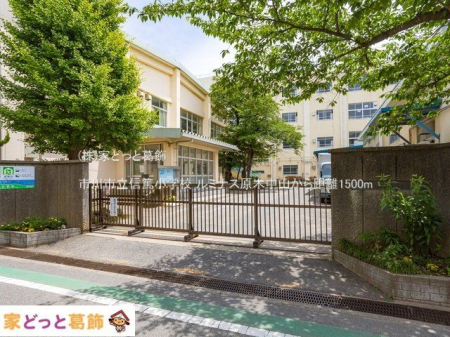 ���ӊ� �s��s���M�ď��w�Z �B�e��(2022-06-01) 1500m