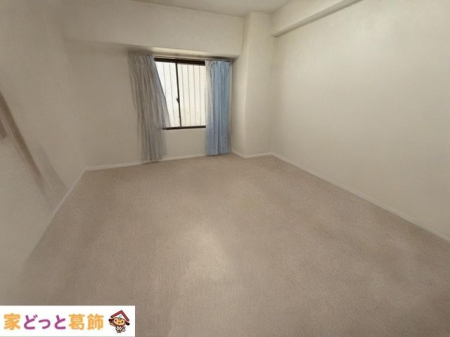 �Q�� �Q��